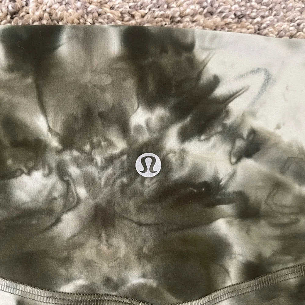 Women’s Lululemon Align High-Rise Crop 21” Leggings Diamond Dye Sage Olive Sz 4